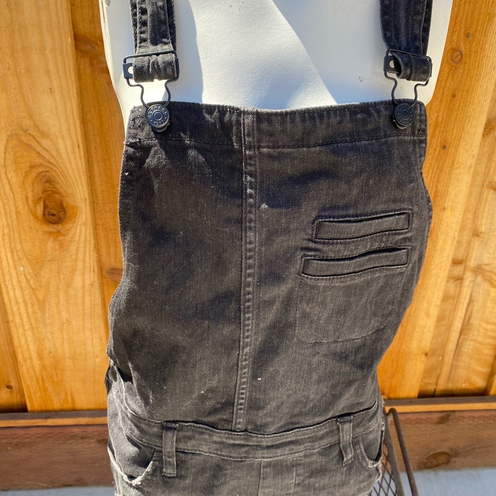 Black Overall Shorts - Picture 7 of 11